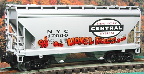 Lionel 6-17013 NYC Graffiti 2-Bay Covered Hopper